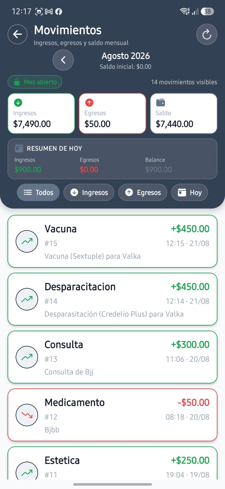Pantalla de psDoctor con ingresos, egresos y saldo mensual